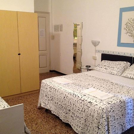 Albergo Carola 热那亚 外观 照片